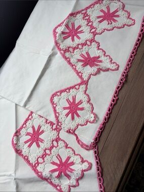 White Pillowcases with Pink Crochet Lace Floral Trim -set